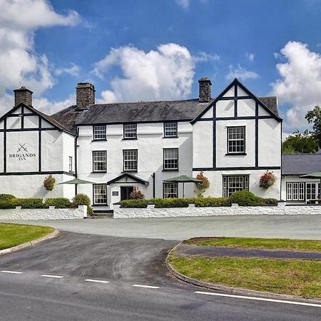 Brigands Inn Mallwyd Экстерьер фото
